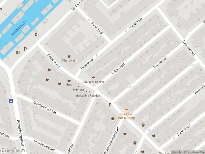 Ambulance met grote spoed naar de Leliestraat in Schiedam