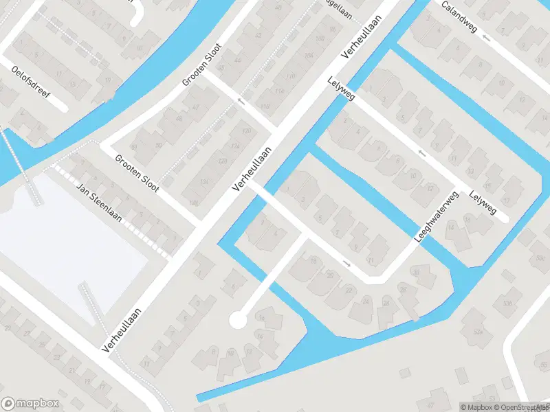 Ambulance met grote spoed naar de Leeghwaterweg in Bergschenhoek