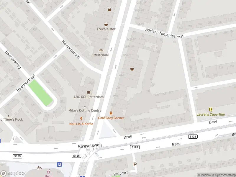 Ambulance met grote spoed naar de Groene Hilledijk in Rotterdam