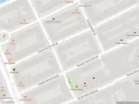 Ambulance met gepaste spoed naar de Bosboom Toussaintstraat in Amsterdam