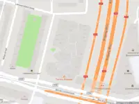 Ambulance met gepaste spoed naar de Vrouwengelukhof in Amsterdam