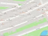 Ambulance met gepaste spoed naar de Eerste Jan Steenstraat in Amsterdam