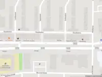 Ambulance met gepaste spoed naar de Goudestein in Rotterdam