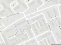 Brandweer met gepaste spoed naar de Schepen van der Portenstraat in Roermond vanwege een buitenbrand