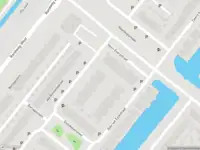 Ambulance met grote spoed naar de Abe Bonnemastraat in Bergschenhoek