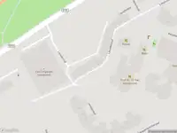 Ambulance met grote spoed naar de Leusdenhof in Amsterdam