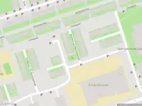 Brandweer met grote spoed naar de Barbara van Meertenstraat in Amsterdam vanwege middelgrote brand