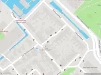 Ambulance met grote spoed naar de Sint Willibrordusplein in Leidschendam