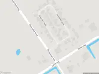 Ambulance met grote spoed naar de Oosterdwarspark in Wijdewormer