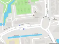 Ambulance met gepaste spoed naar de Laan der Continenten in Alphen aan den Rijn