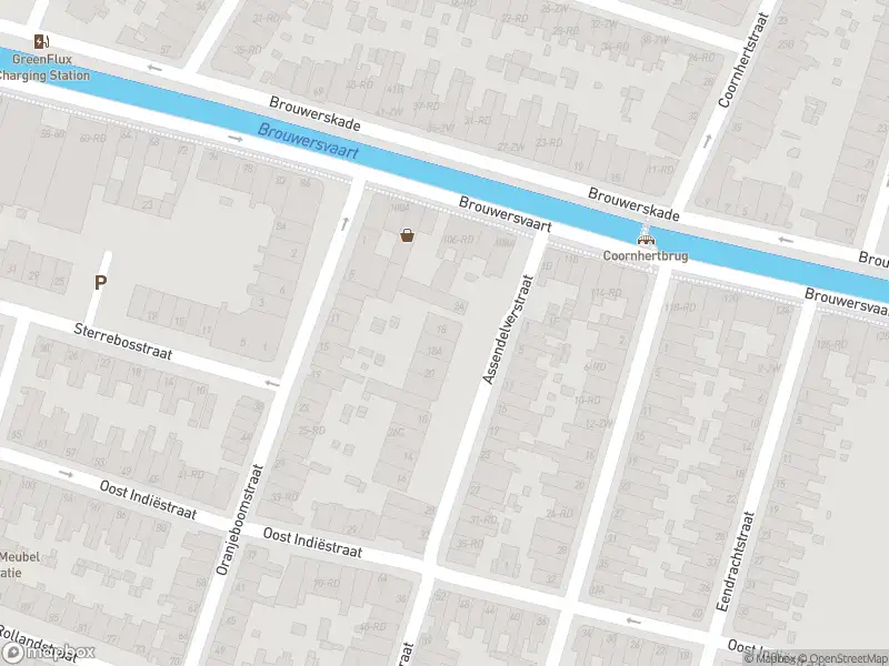 Ambulance met gepaste spoed naar de Oost Indiëstraat in Haarlem