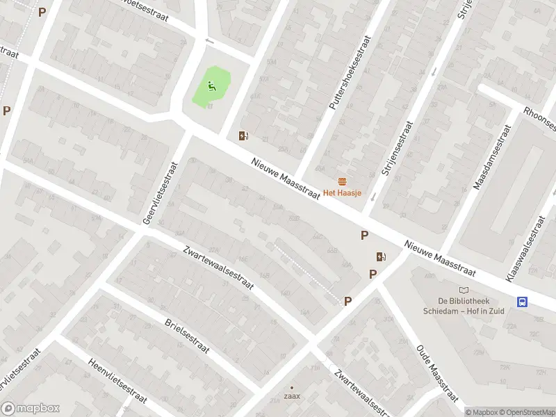 Ambulance met grote spoed naar de Nieuwe Maasstraat in Schiedam