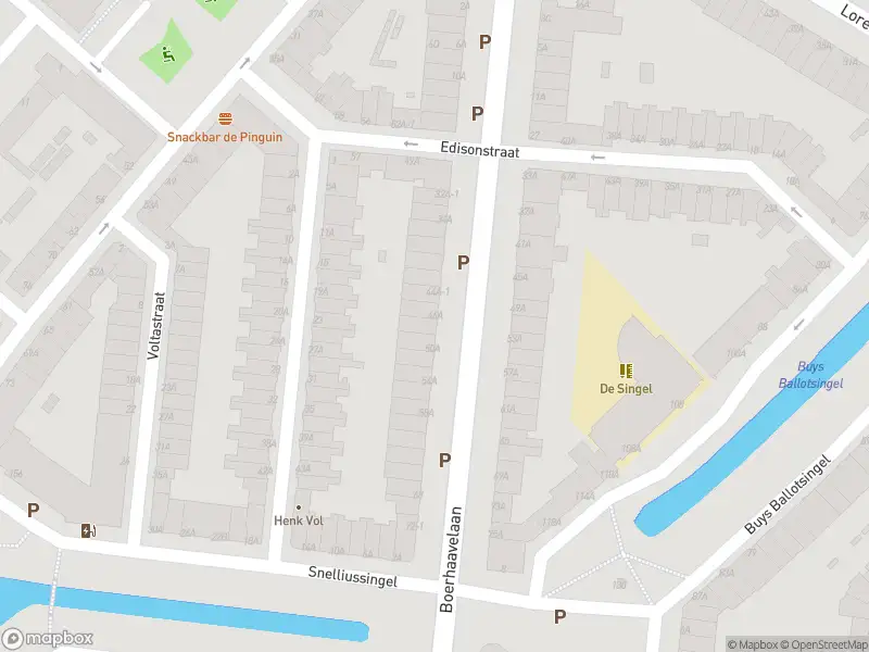 Ambulance met gepaste spoed naar de Boerhaavelaan in Schiedam