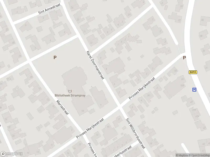 Ambulance met gepaste spoed naar de Karel Doormanstraat in Stramproy