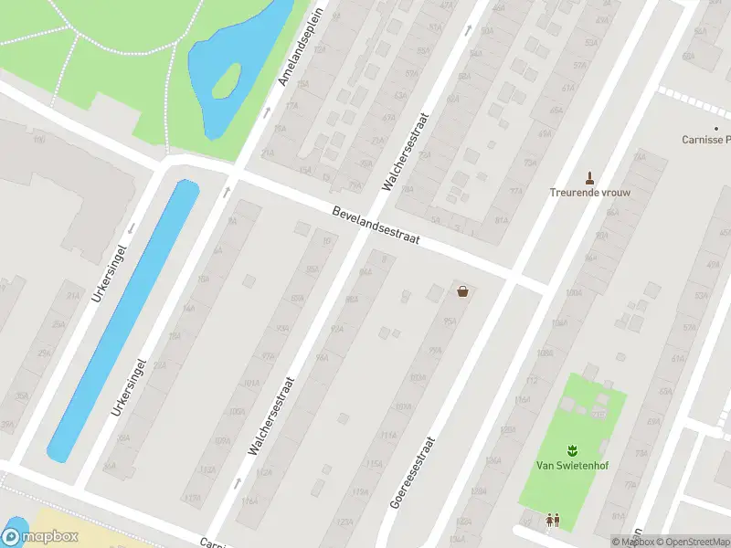 Ambulance met grote spoed naar de Walchersestraat in Rotterdam