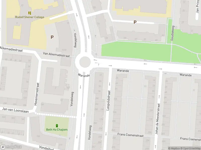 Ambulance met gepaste spoed naar de Leopoldstraat in Rotterdam