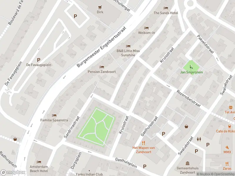 Ambulance met grote spoed naar de Noorderstraat in Zandvoort