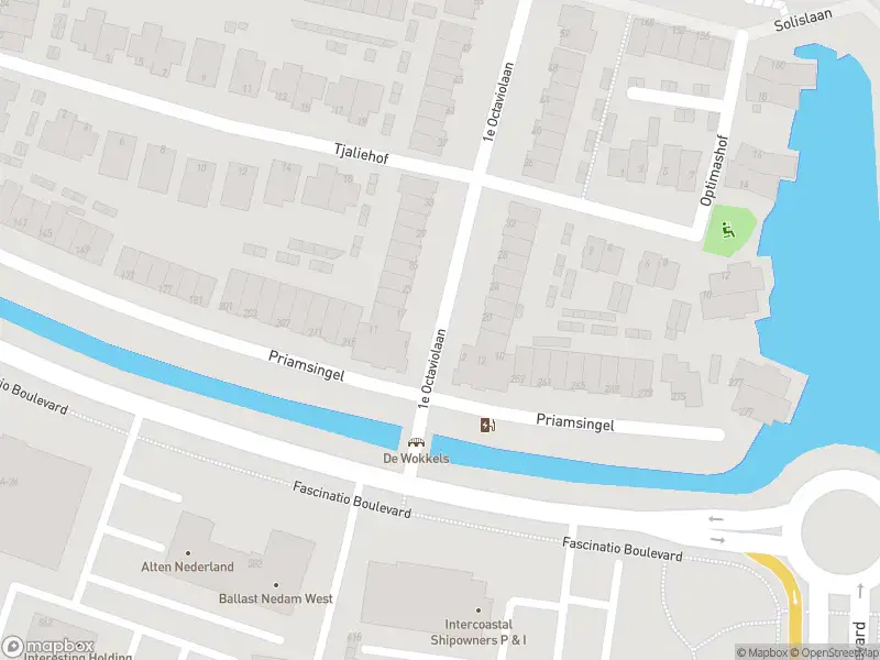 Ambulance met gepaste spoed naar de 1e Octaviolaan in Capelle aan den IJssel