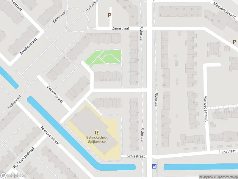 Ambulance met gepaste spoed naar de Gouwestraat in Spijkenisse