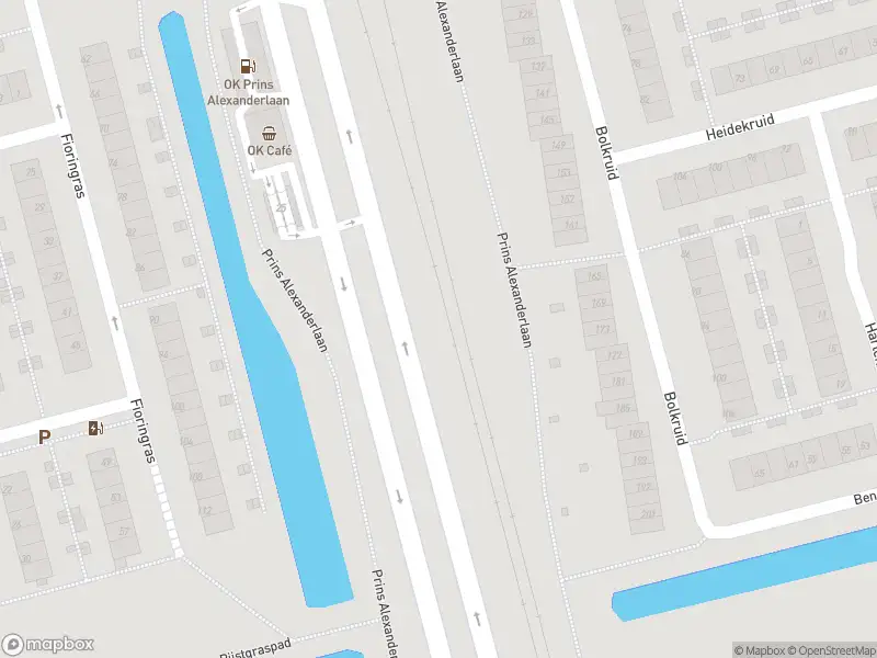 Ambulance met gepaste spoed naar de Prins Alexanderlaan in Rotterdam