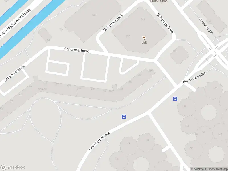 Ambulance met grote spoed naar de Schermerhoek in Capelle aan den IJssel