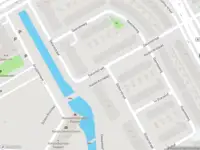 Ambulance met grote spoed naar de Galantstraat in Amsterdam