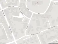 Ambulance met grote spoed naar de Stationsweg in Middelharnis