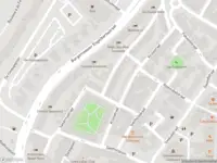 Ambulance met grote spoed naar de Noorderstraat in Zandvoort