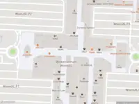 Brandweer met gepaste spoed naar de Winkelcentrum Woensel in Eindhoven