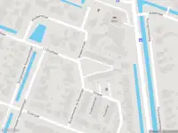 Ambulance met grote spoed naar de Bloesemplein in Zuidoostbeemster