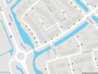 Ambulance met gepaste spoed naar de Van Oranje-Nassaulaan in Zevenhuizen