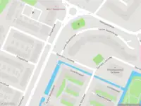 Ambulance met grote spoed naar de Lucien Gaudinstraat in Amsterdam