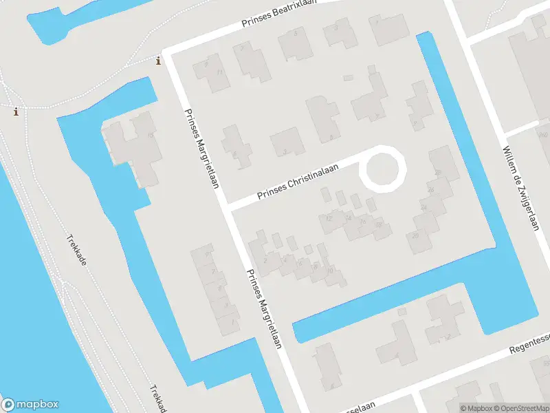 Ambulance met grote spoed naar de Prinses Christinalaan in Vlaardingen