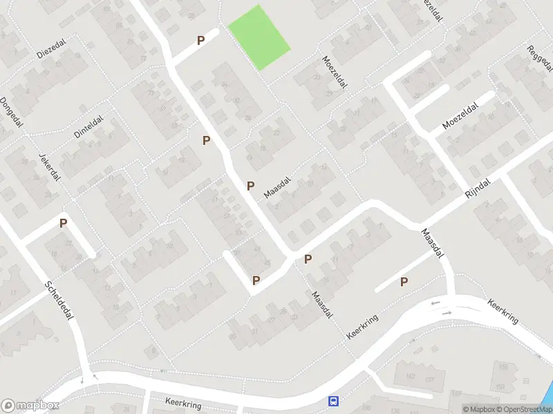 Ambulance met grote spoed naar de Maasdal in Capelle aan den IJssel