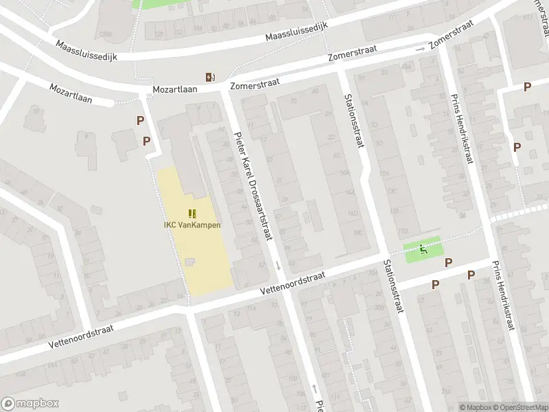 Ambulance met grote spoed naar de Pieter Karel Drossaartstraat in Vlaardingen