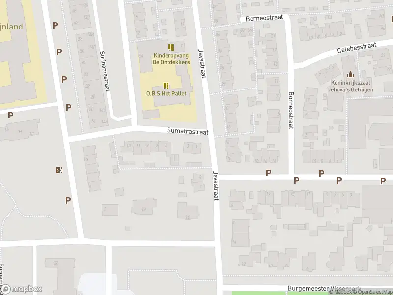 Ambulance met gepaste spoed naar de Sumatrastraat in Alphen aan den Rijn