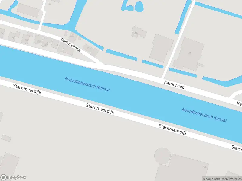 Brandweer met gepaste spoed naar de Oostgraftdijk in Oost-Graftdijk vanwege waarnemen gaslucht