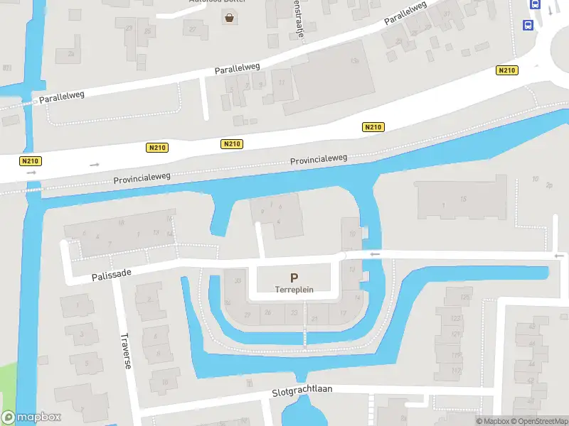 Ambulance met grote spoed naar de Terreplein in Bergambacht