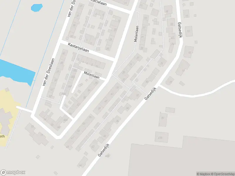 Ambulance met gepaste spoed naar de Molenlaan in Maasdam