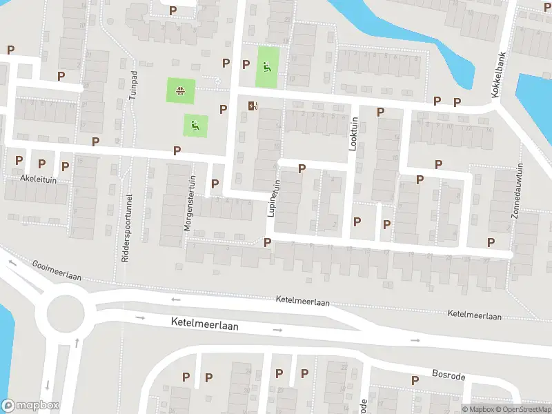 Ambulance met grote spoed naar de Lupinetuin in Leiden