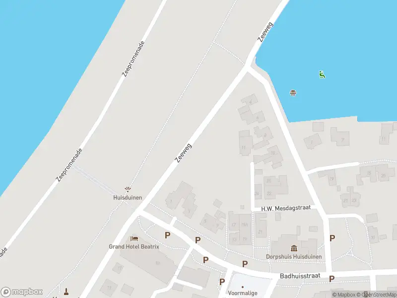 Ambulance met gepaste spoed naar de Zeeweg in Huisduinen