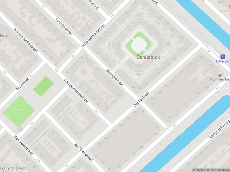 Ambulance met grote spoed naar de Jasmijnstraat in Rotterdam