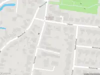 Ambulance met grote spoed naar de Plutostraat in Oudorp