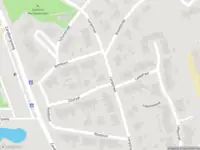 Brandweer met grote spoed naar de Langstraat in Hoensbroek vanwege voertuigbrand