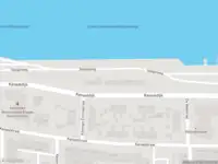 Brandweer met gepaste spoed naar de Steigerweg in IJmuiden