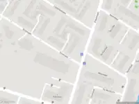 Ambulance met grote spoed naar de Eikenlaan in Rozenburg