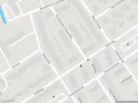 Ambulance met gepaste spoed naar de Kethelweg in Vlaardingen