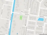 Ambulance met grote spoed naar de Meeuwenlaan in Bergschenhoek