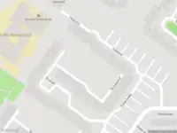 Politie met gepaste spoed naar de Noorderbreedte in Amsterdam vanwege voertuigen te water