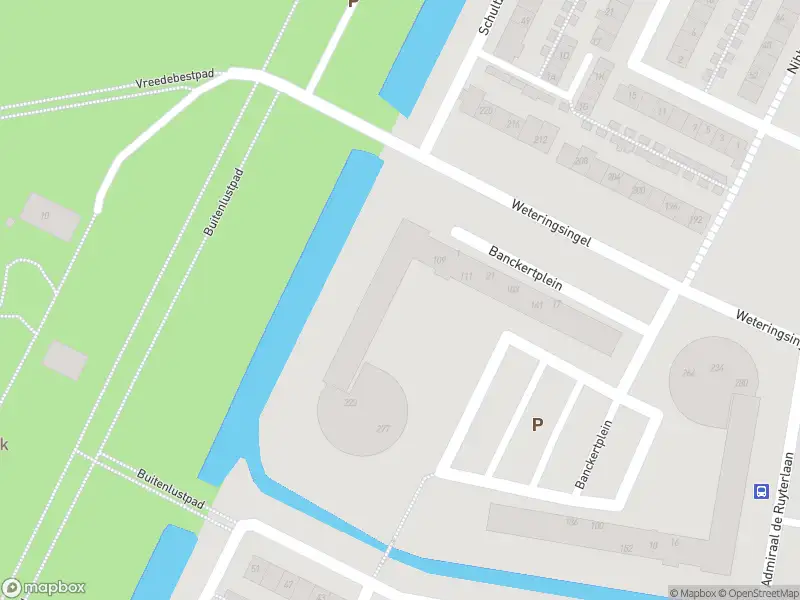 Ambulance met gepaste spoed naar de Banckertplein in Hendrik-Ido-Ambacht